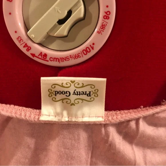 2 FOR $20 Y2K Pink Tank Top With 3D Flowers And Rhinestone Beaded Embellishments - Picture 9 of 10